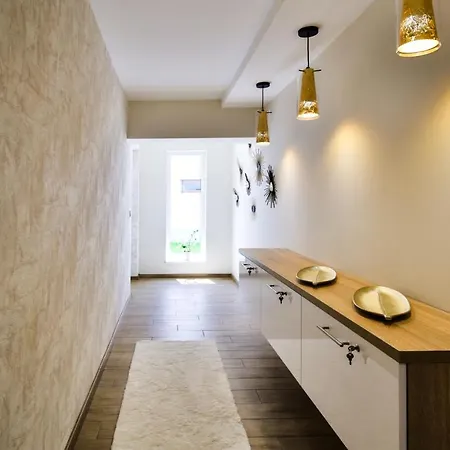 Apartment Kriszta Deluxe Vendeghaz